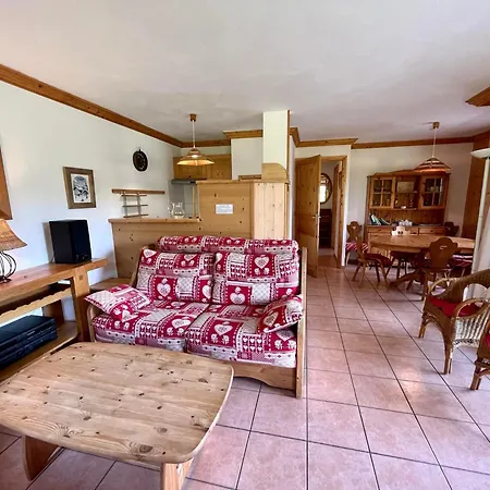 Aux Pieds, 2 Chambres, Terrasse Et Parking Couvert - - Fr-1-459-49 * La Clusaz